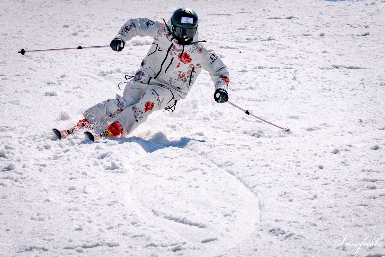キロロリゾート｜ポカポカ陽気で絶好の春スキー日和♪こんな日は、みんなで思いっきり春雪を満喫しましょう！
